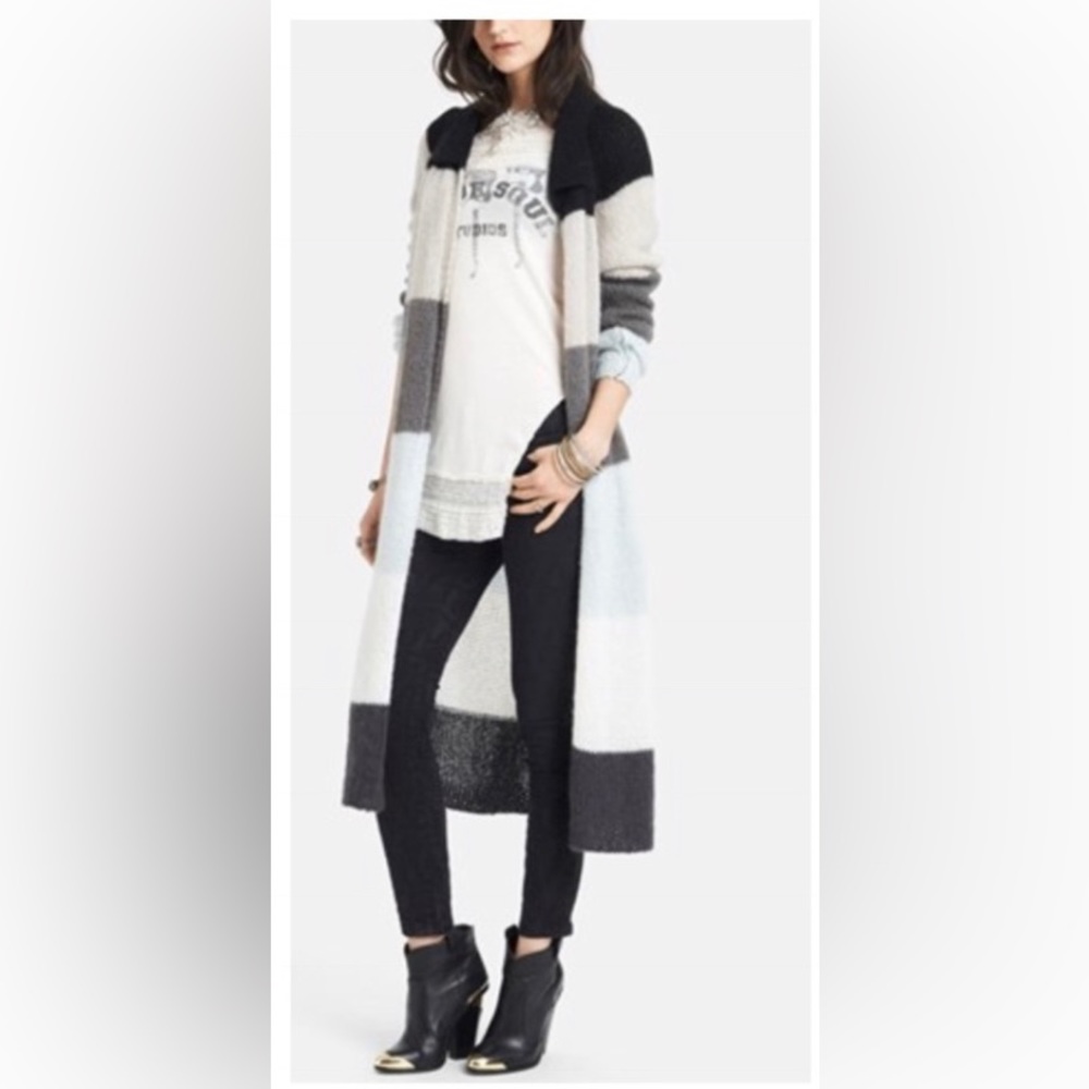 🦋Free People Sweater